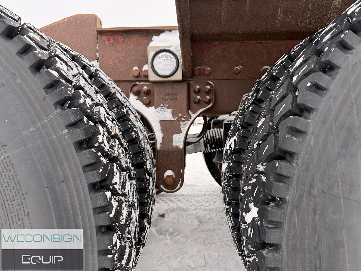 Used 2015 Kenworth T800 Tri Drive Winch Truck