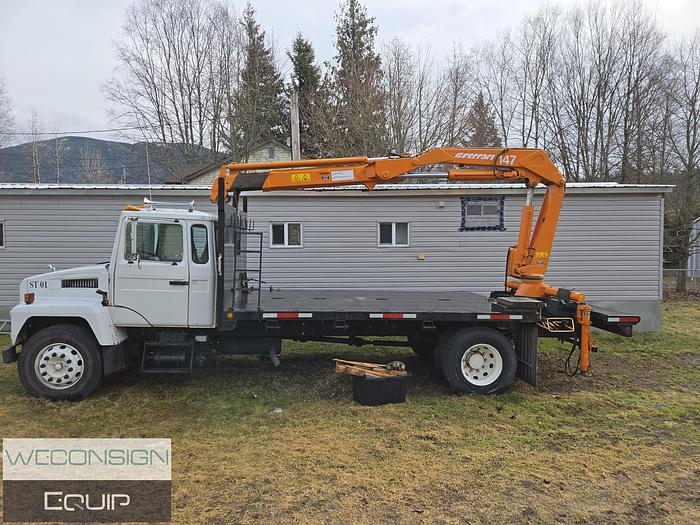 Used 1996 Mack CS200P Single Axle Boom/ Crane Truck