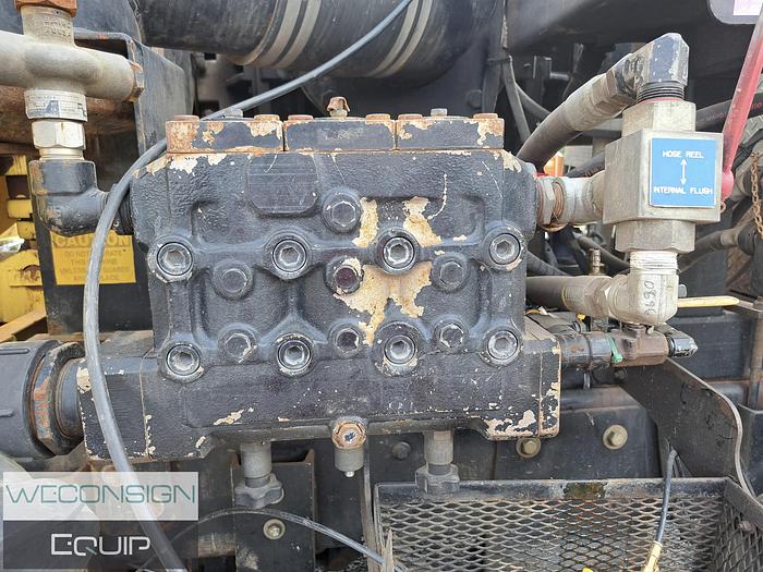 Used 2010 International 7500 SBA