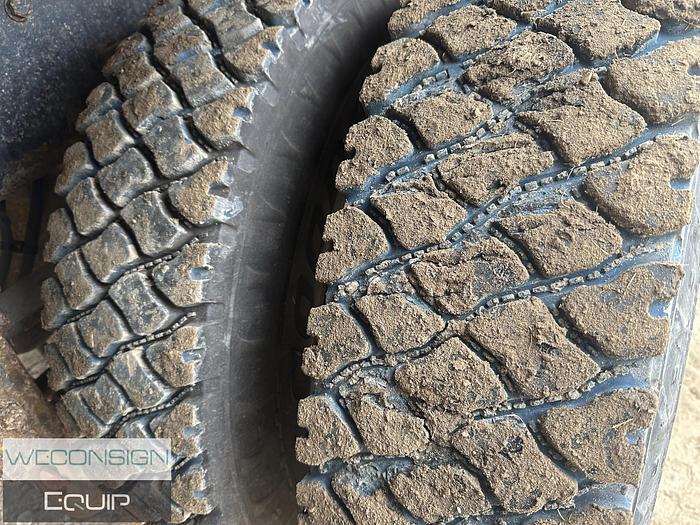 Used 2005 Peterbilt 330 Steam/Pressure Truck