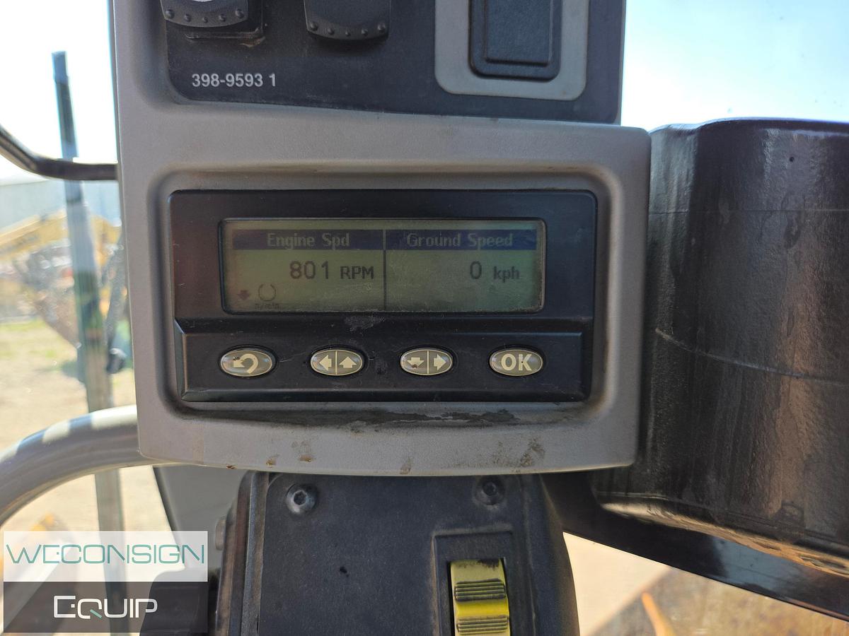 Used 2014 CAT 140M Grader