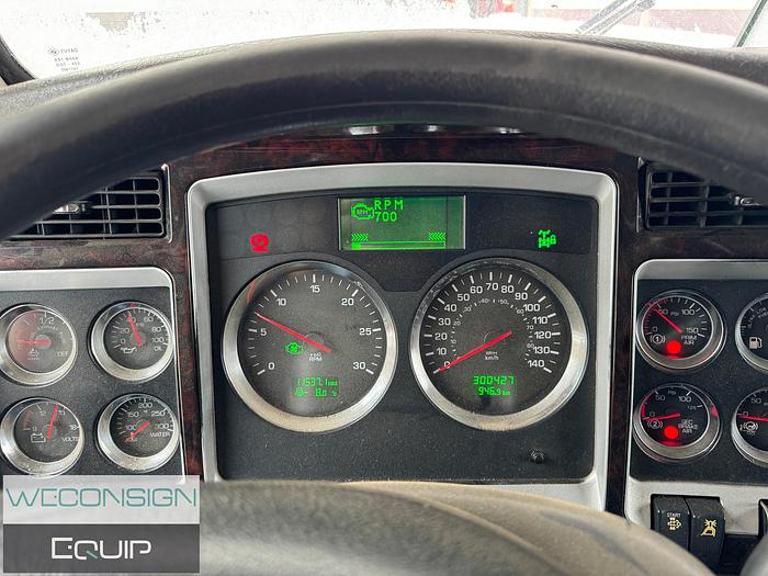 Used 2013 Kenworth  C500 Boom/Crane Truck