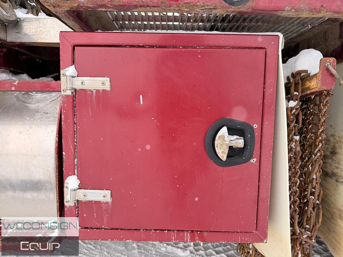 Used 2011 Kenworth T800 Tri Drive Texas Bed Truck