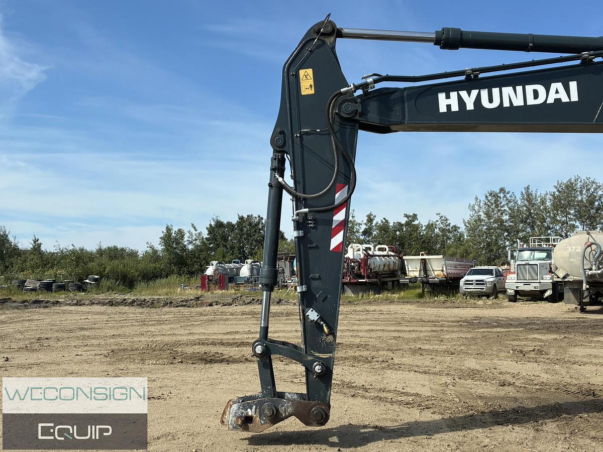 Used Hyundai HX210AL Excavator