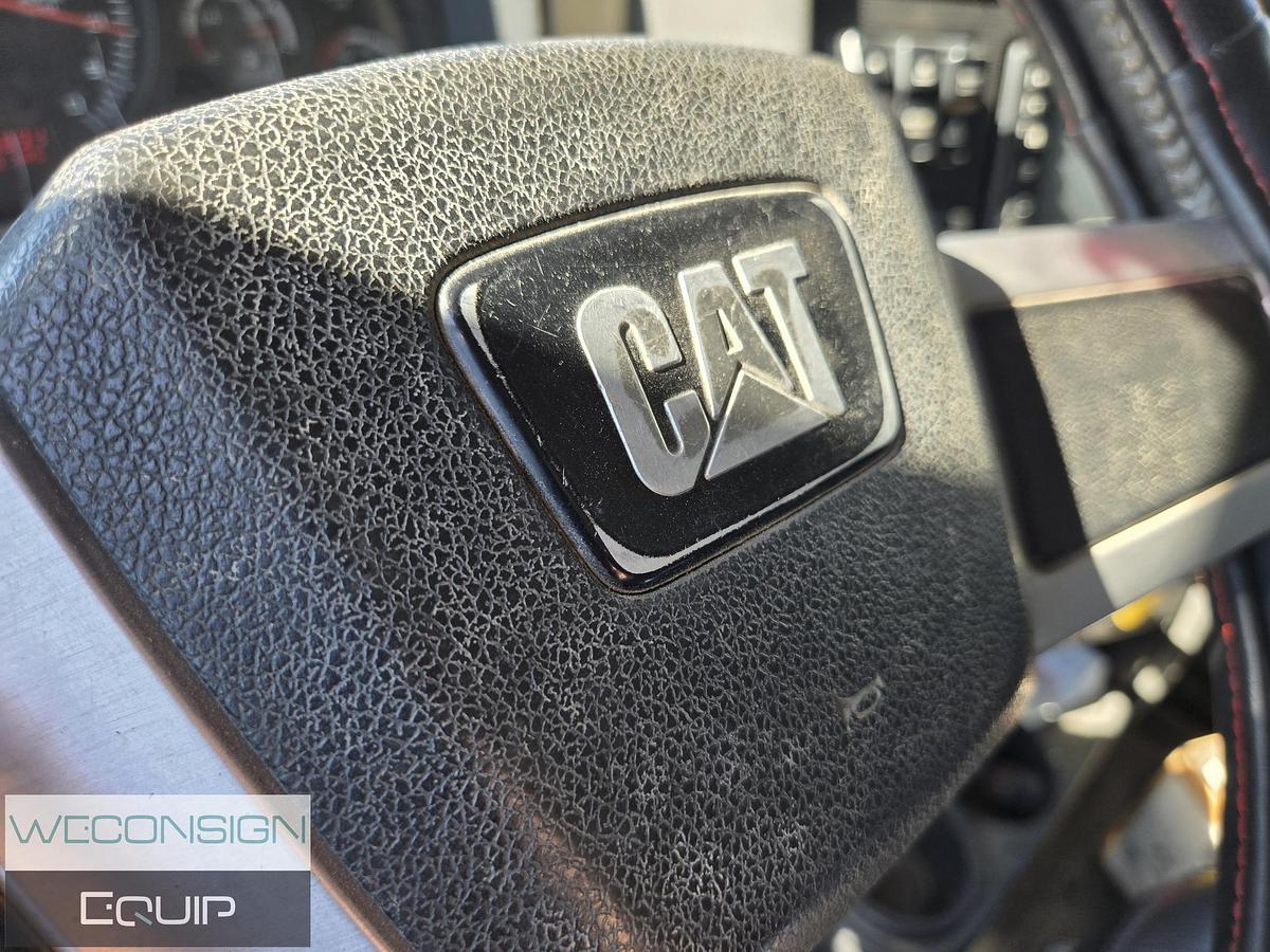 Used 2015 CAT Hydro Excavator