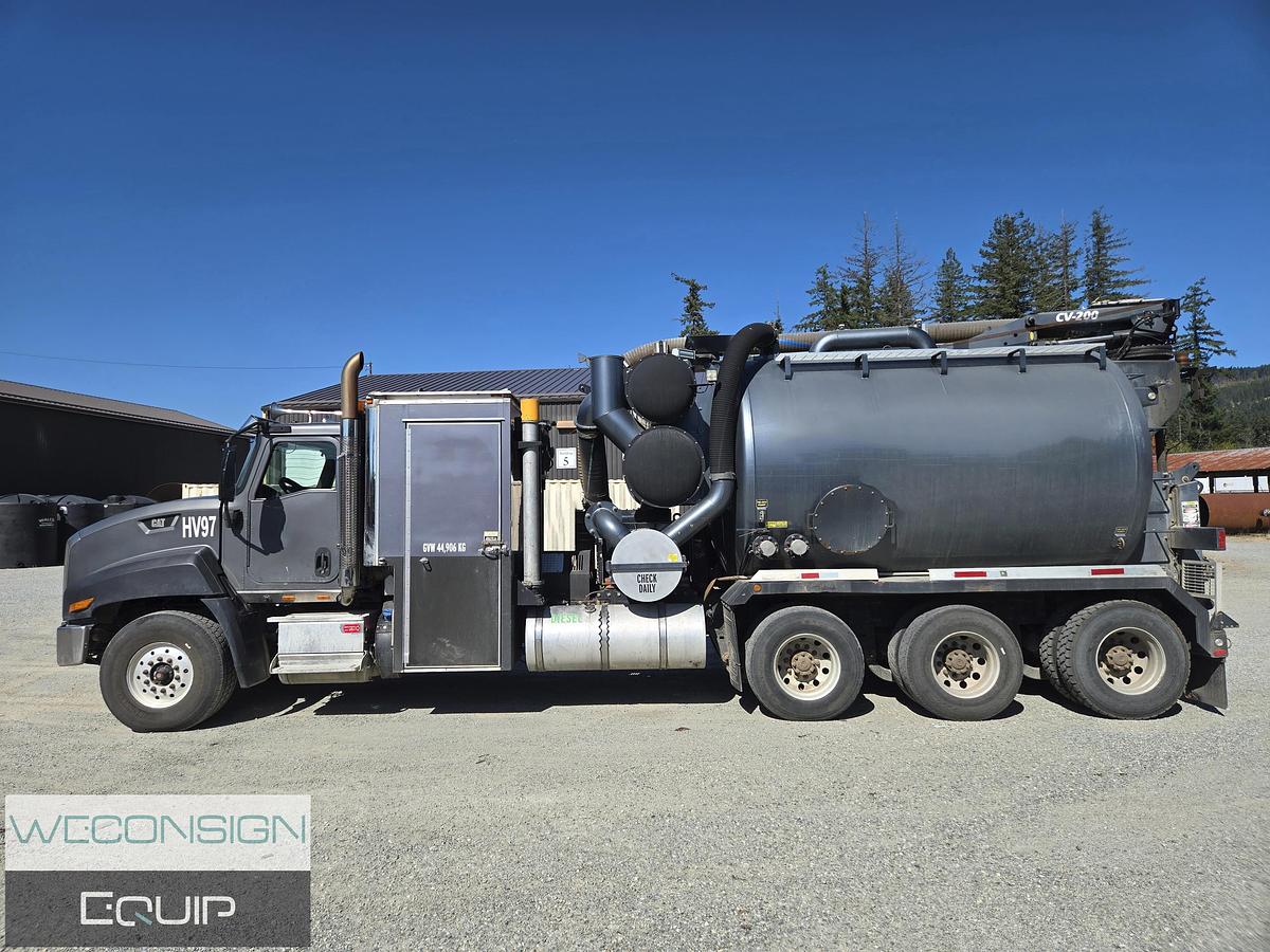 Used 2015 CAT Hydro Excavator