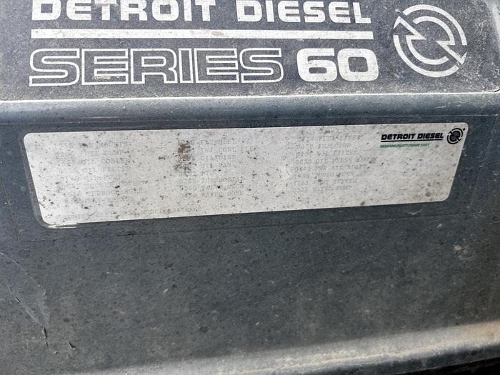 Used 2013 Western Star 6900XD Bed/Deck Truck