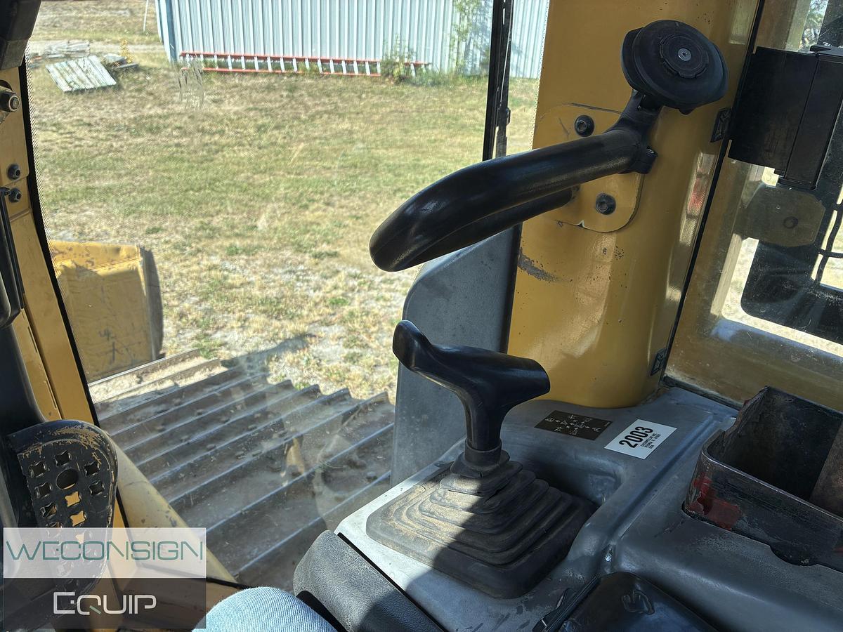 Used 2003 CAT D6N LGP