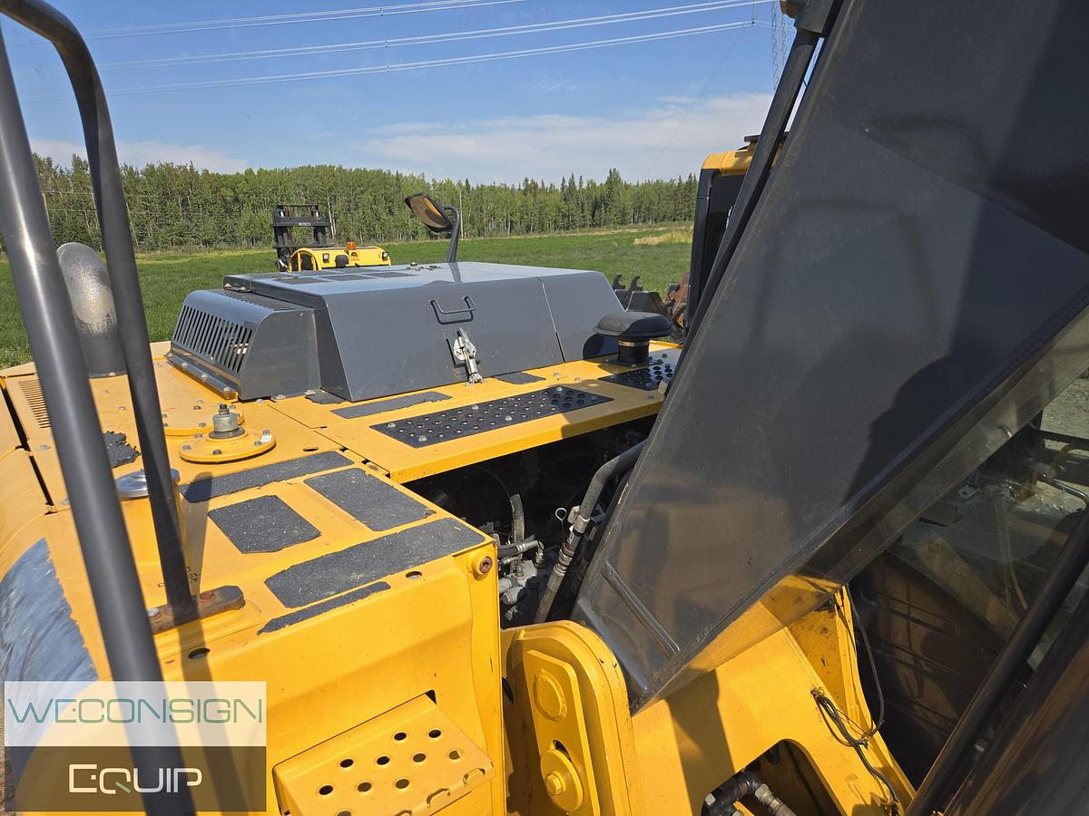 Used 2017 John Deere 250G LC Hydraulic Excavator