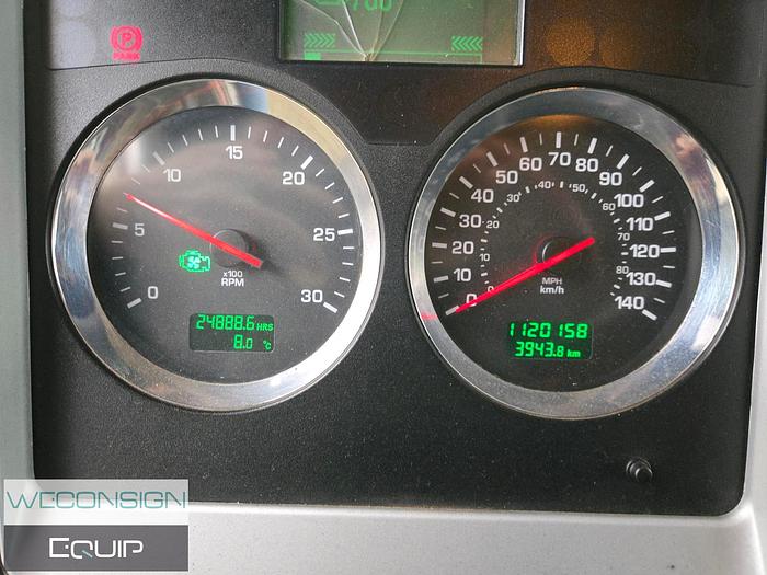 Used 2011 Kenworth T800 Heavy Spec Tandem Wet Kit Tractor