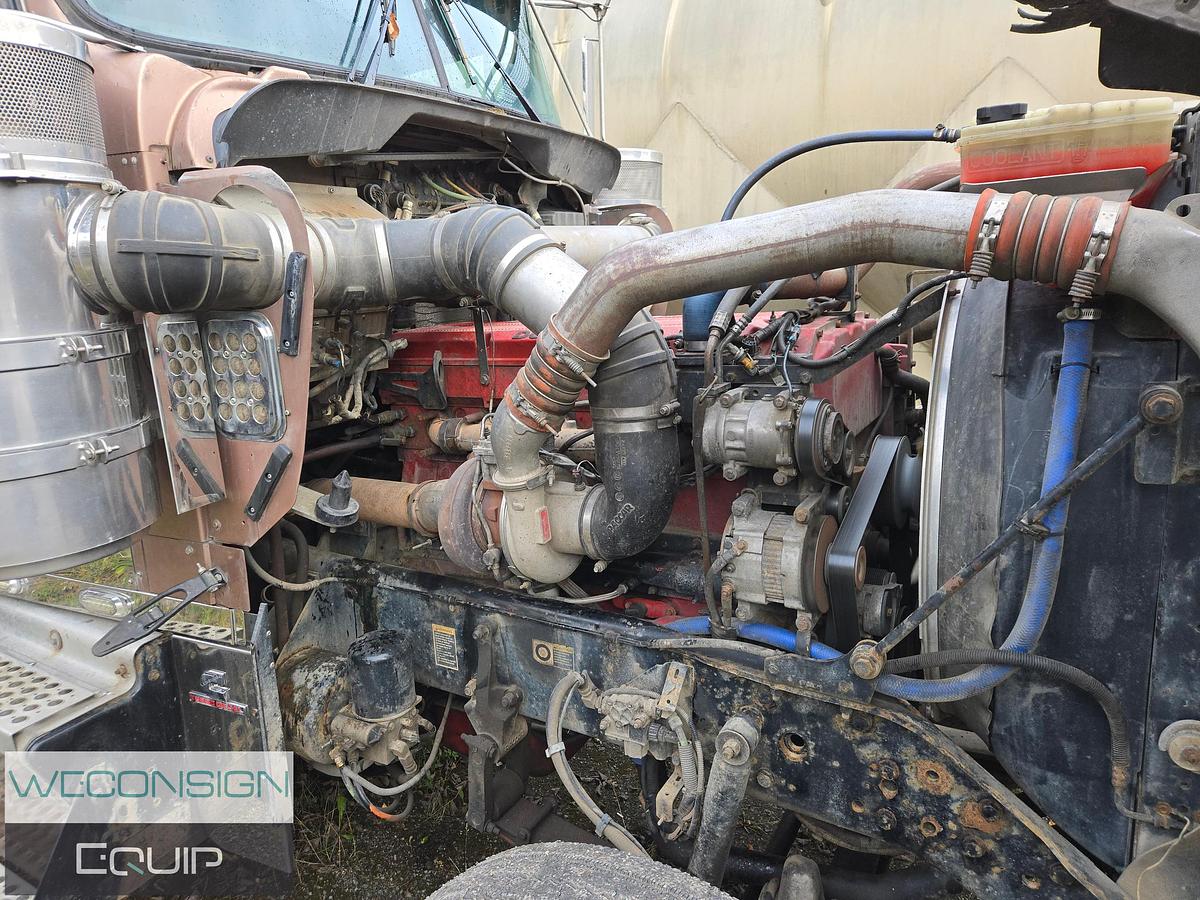 Used 2009 Kenworth W900L TA Sleeper Truck Tractor