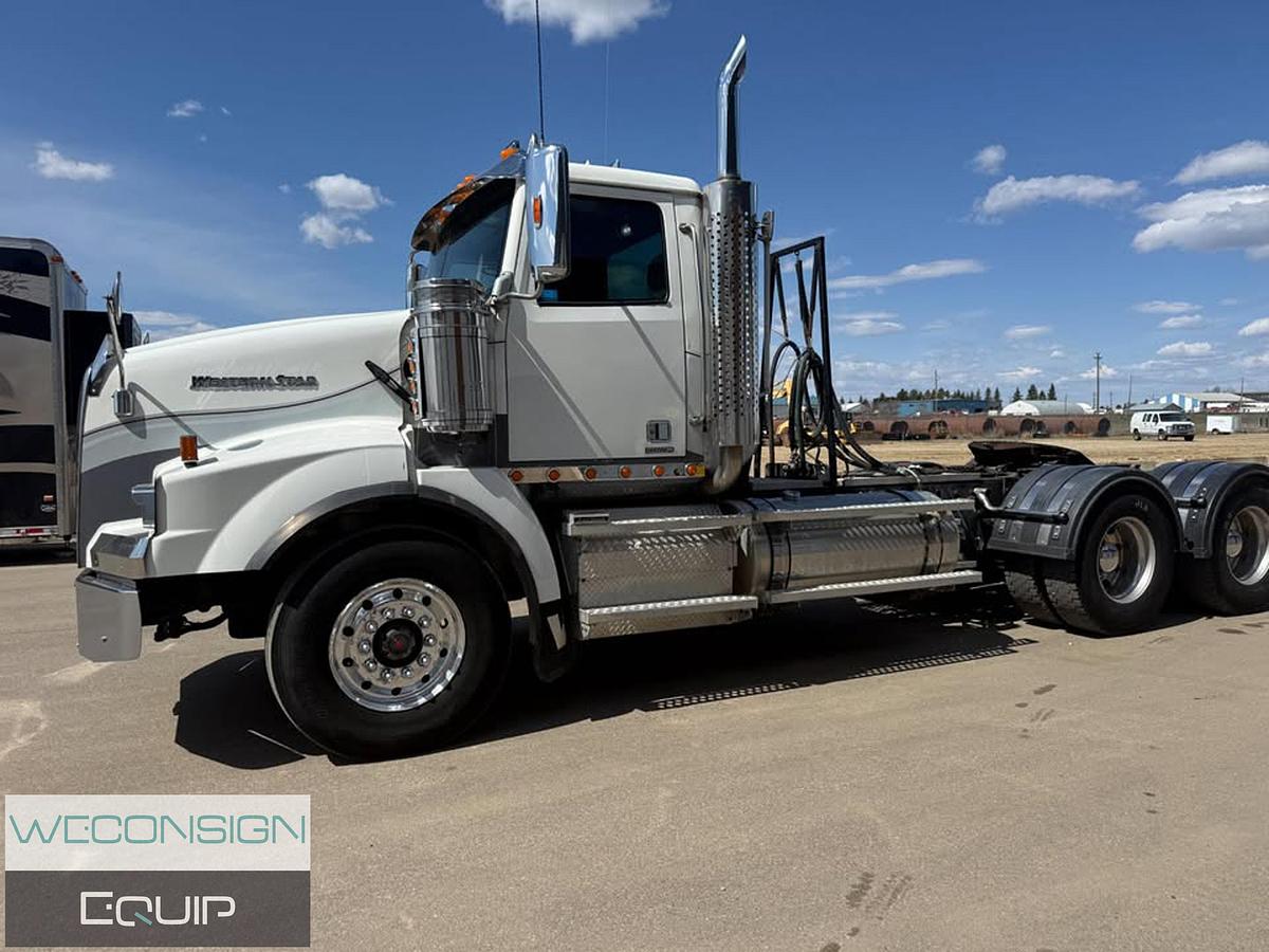 Used 2012 Western Star 4900SB Dump Truck