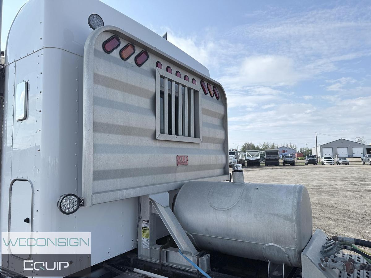 Used 2007 Kenworth T800 Wet Kit Tractor