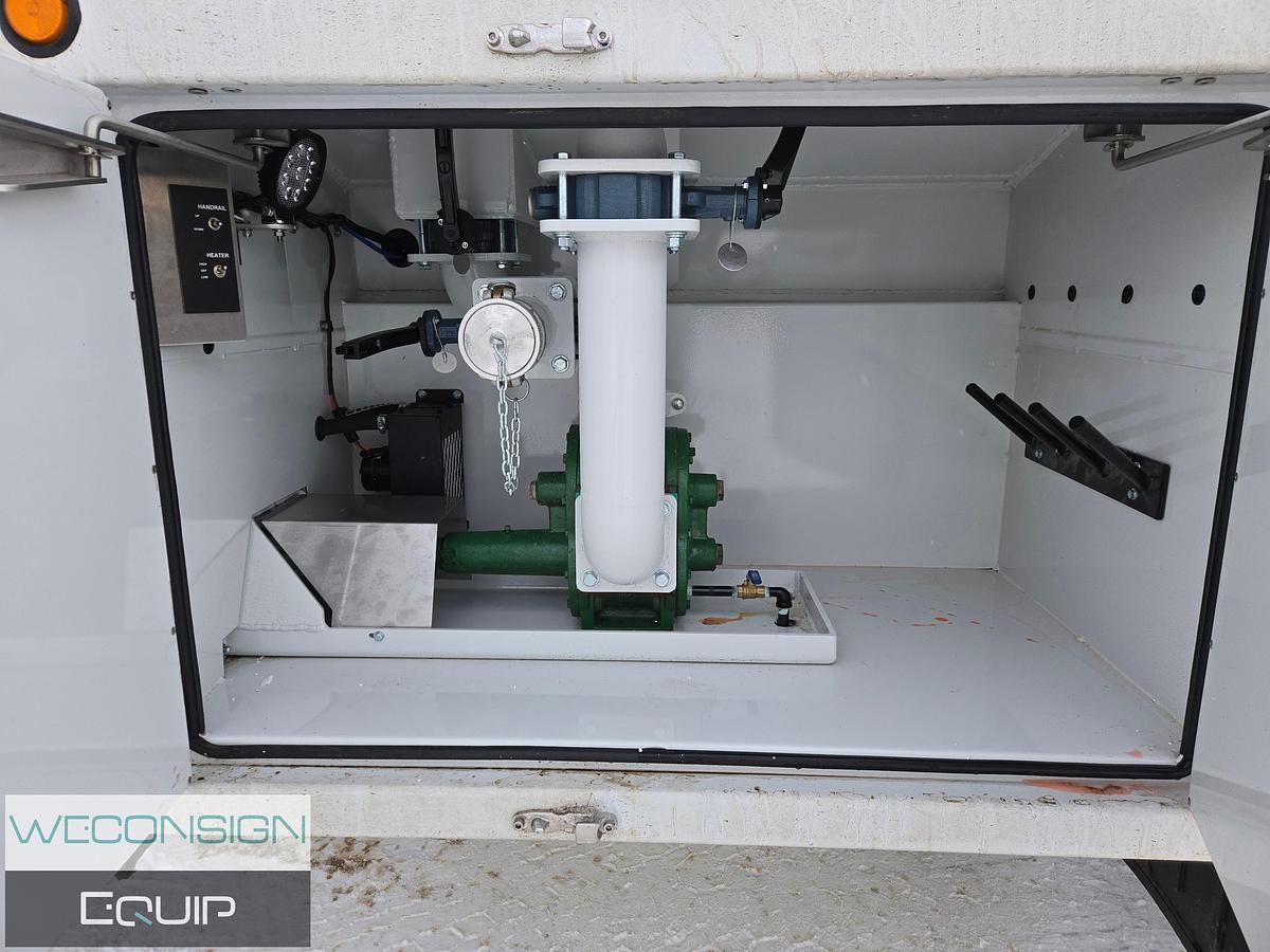 2025 Freightliner M2106 Water Truck