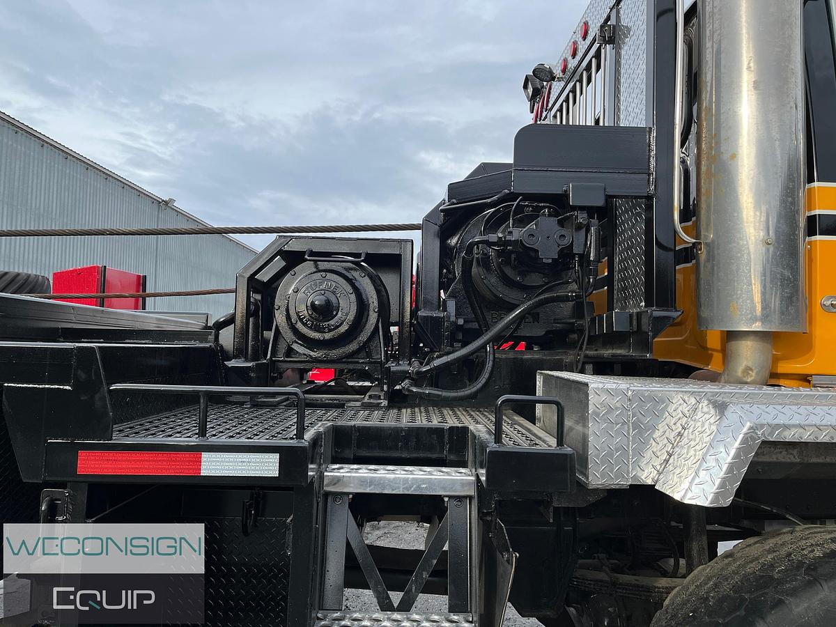 Used 2007 Western Star 6900XD 8x8 Bed Truck