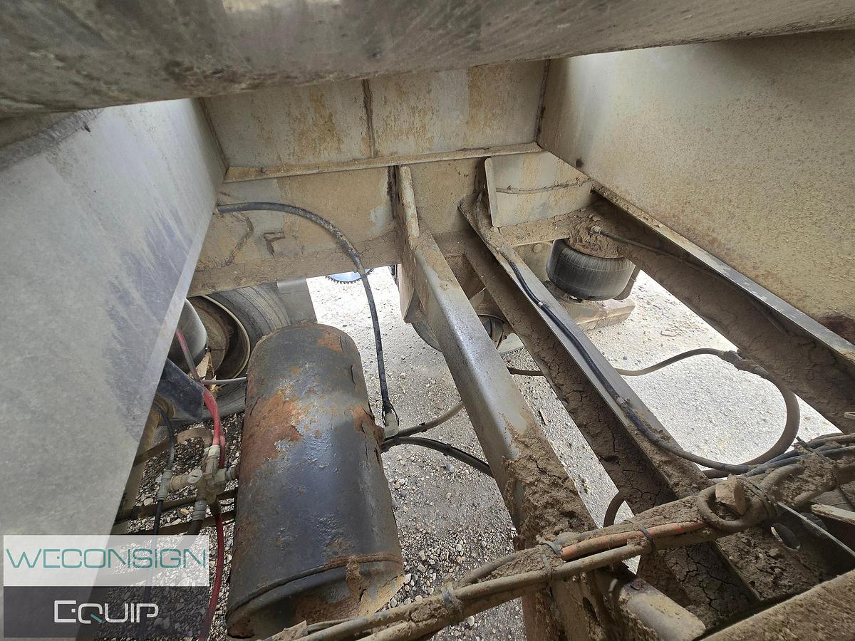 Used 2013 Polar Stainless 407 Tanker Trailer