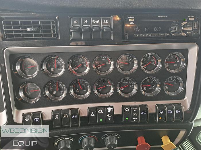 Used 2020 Kenworth W900B