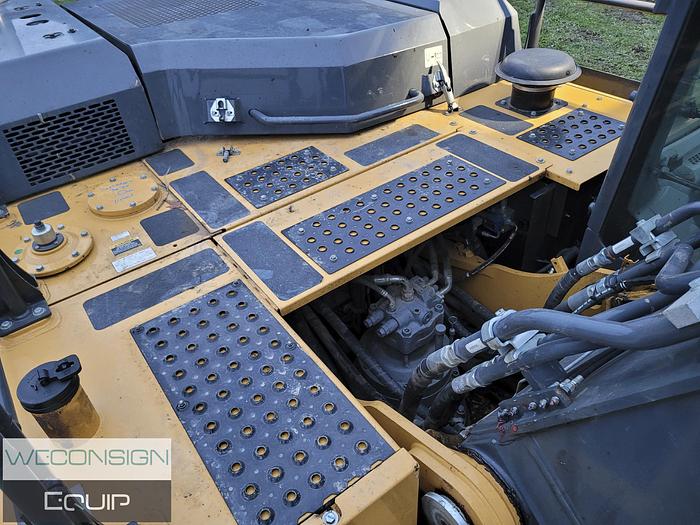 Used 2022 John Deere 350G LC Excavator