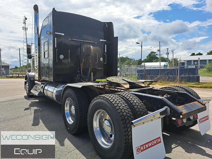 Used 2020 Kenworth W900L HWY Truck Tractor
