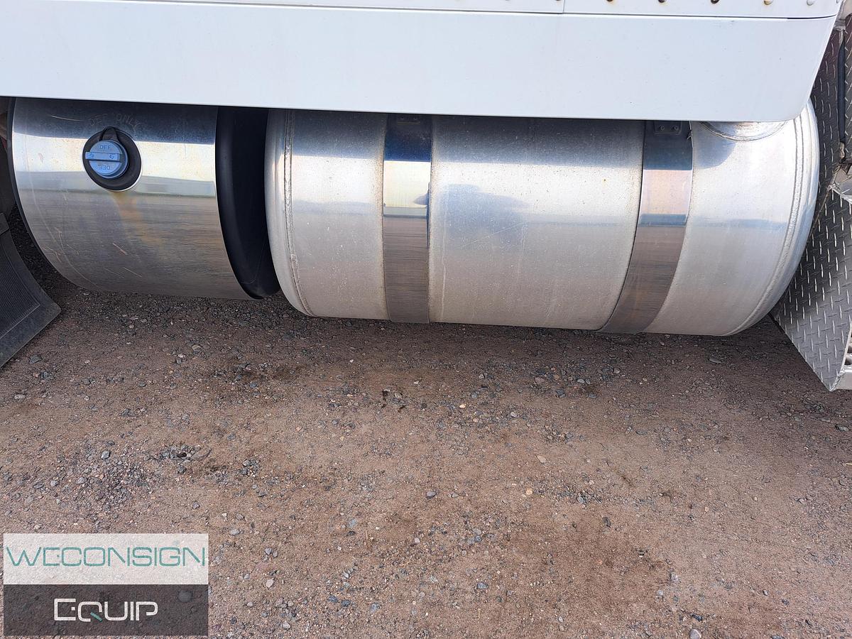 Used 2021 Peterbilt 389 Long Nose