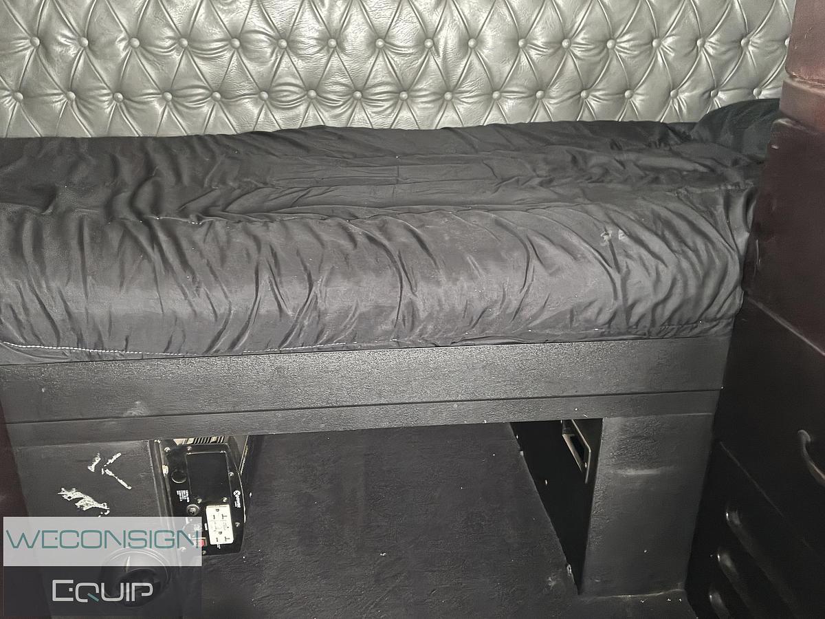 Used 2019 Western Star 4900XD