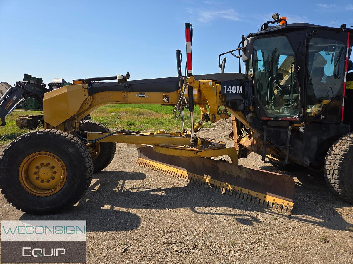 Used 2014 CAT 140M Grader