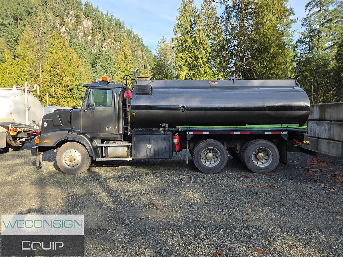 Used 1999 Western Star 5864S TA Water Truck