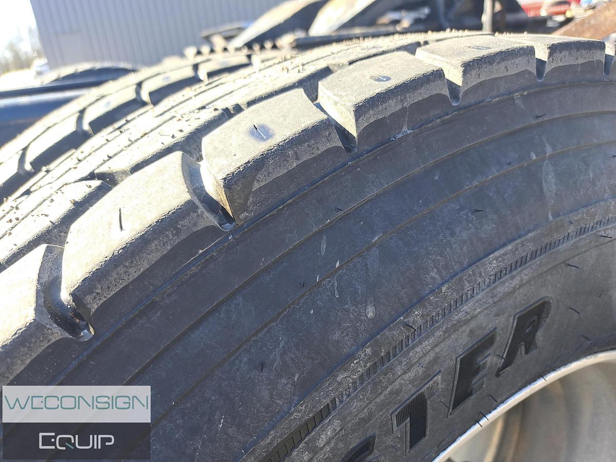 Used 2022 Peterbilt 389 Sleeper Truck Tractor