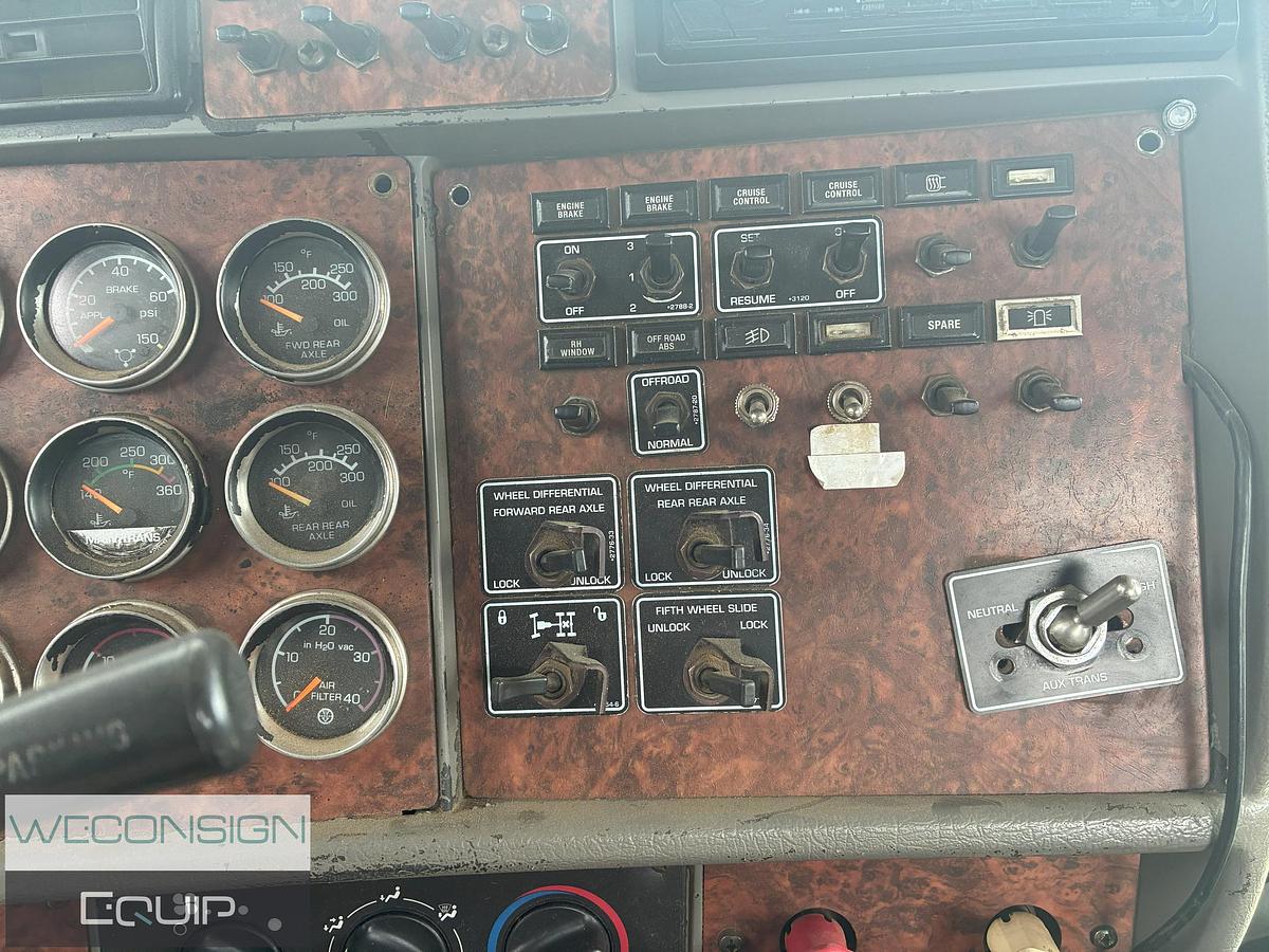 Used 2006 Kenworth C500 45 Ton Picker Truck