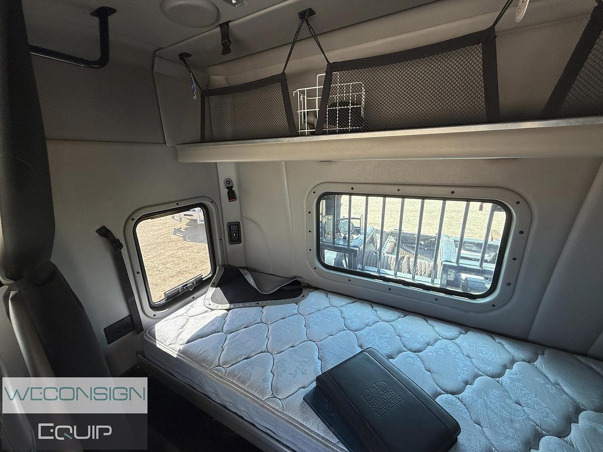 Used 2018 Peterbilt 567