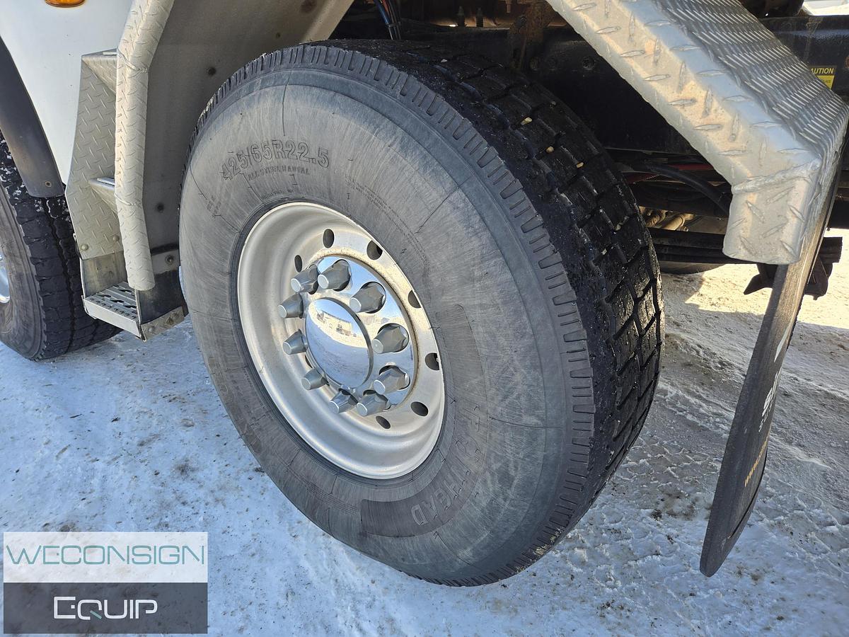 Used 2014 Peterbilt 367 Tan Tri 30 Ton Knuckle Boom Truck