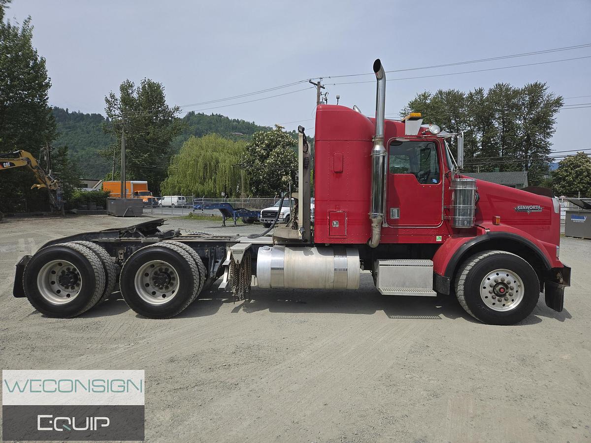 Used 2001 Kenworth T800 TA Lowbed Truck