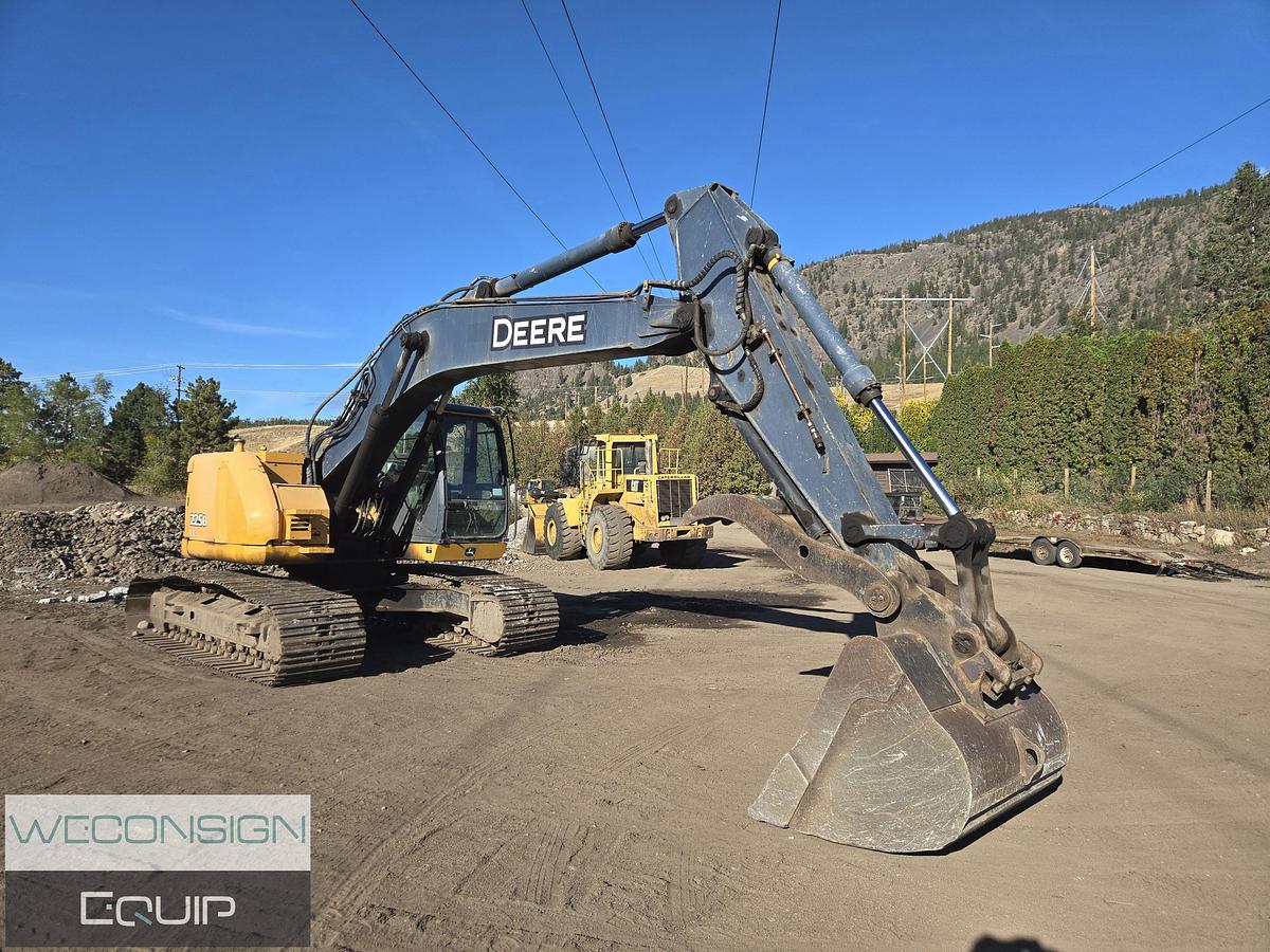 Used 2011 John Deere 225D LC