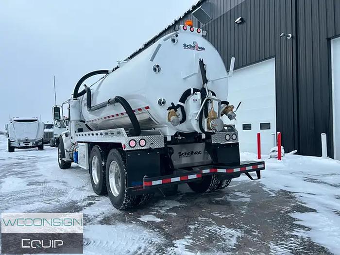 Used 2025 Peterbilt 548 TA Septic/ Straight Vac