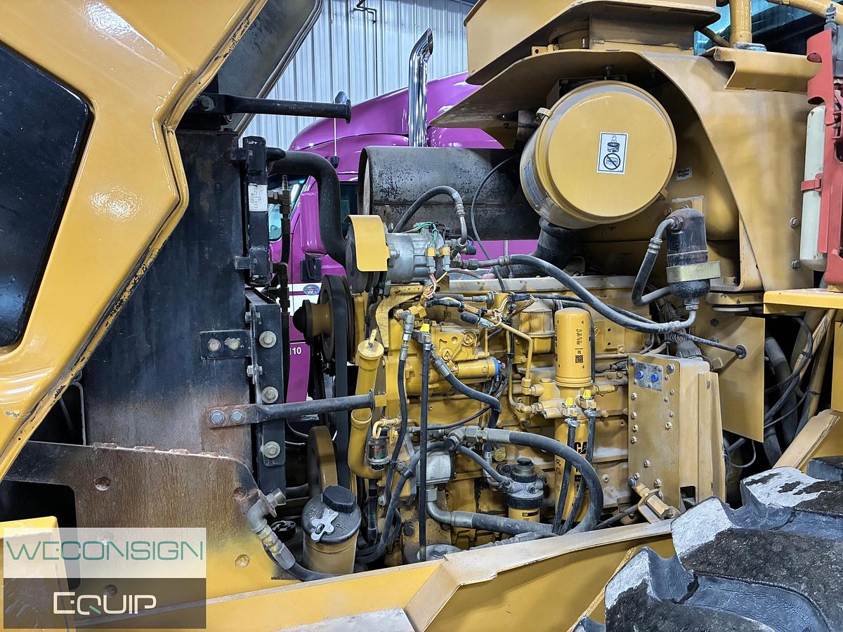 Used 1999 CAT 938G Wheeled Forklift