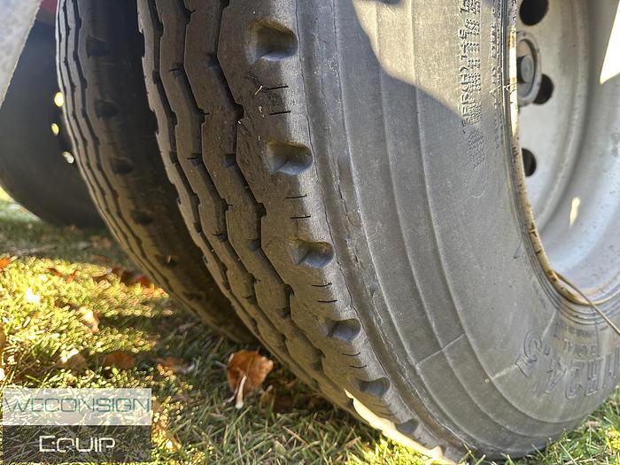 Used 2012 Doepker Super B Grain