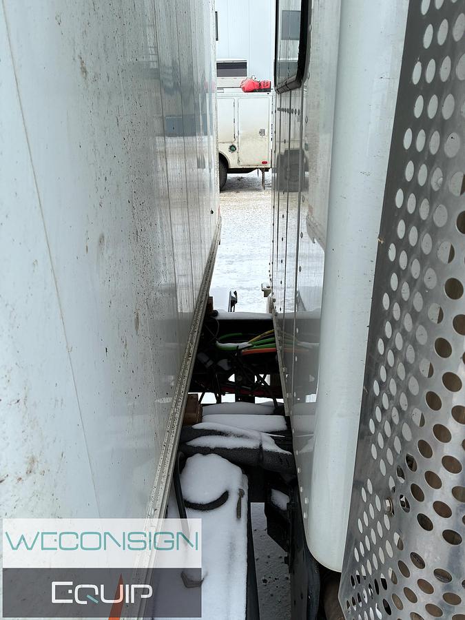 Used 2015 Kenworth T370 Van Truck