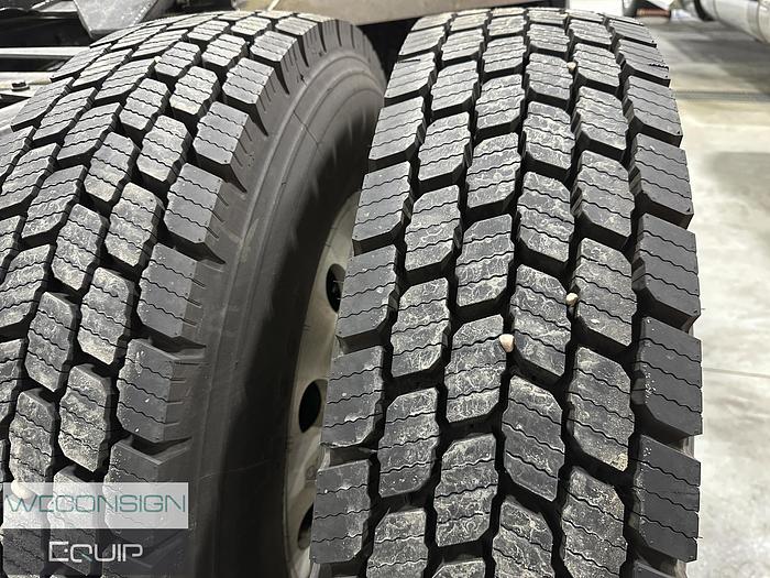 Used 2019 Kenworth W900L Sleeper Tandem Yellow