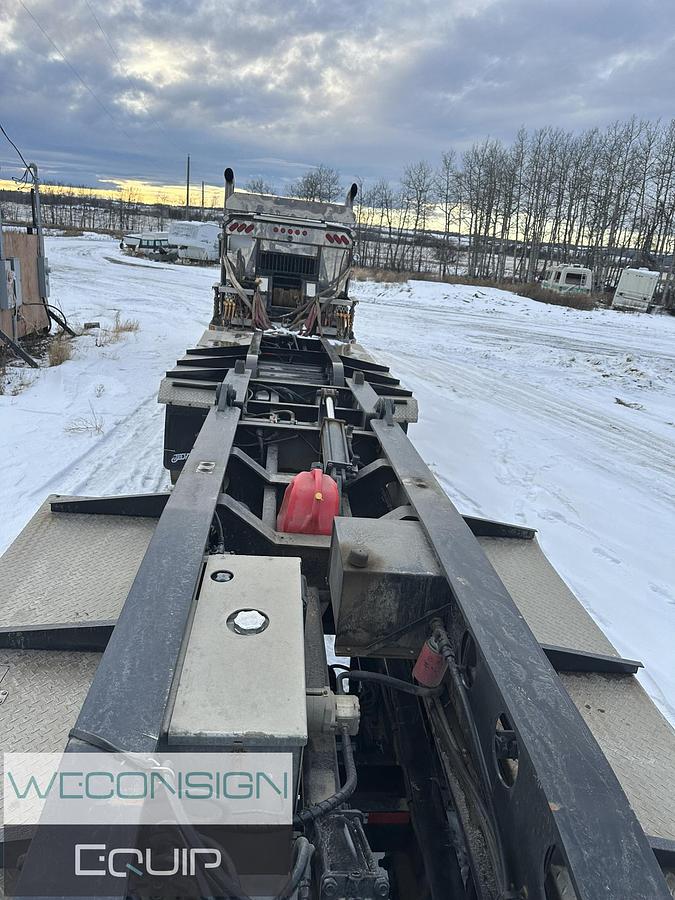 Used 2014 Pacesetter 55T 9 Axle Lowbed/Lowboy Trailer Combination