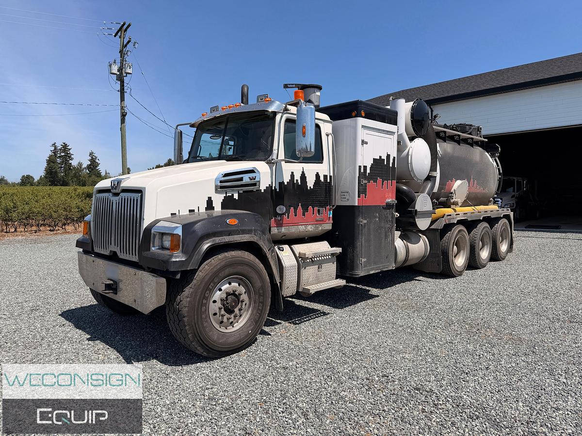 Used 2019 Western Star 4700SF Vacuum Excavator Truck