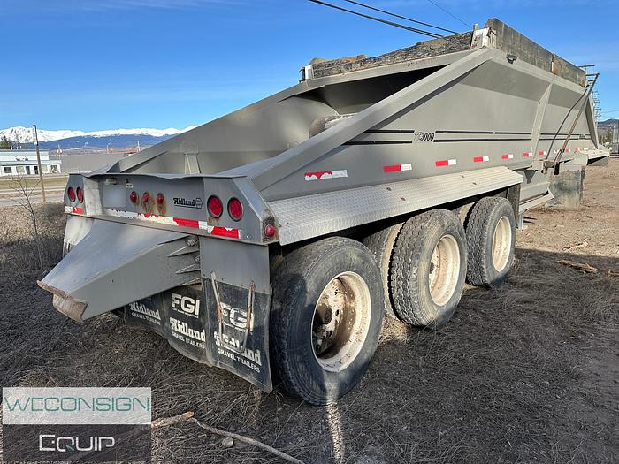 Used 2007 Midland MG38TC3000 Tridem Belly Dump