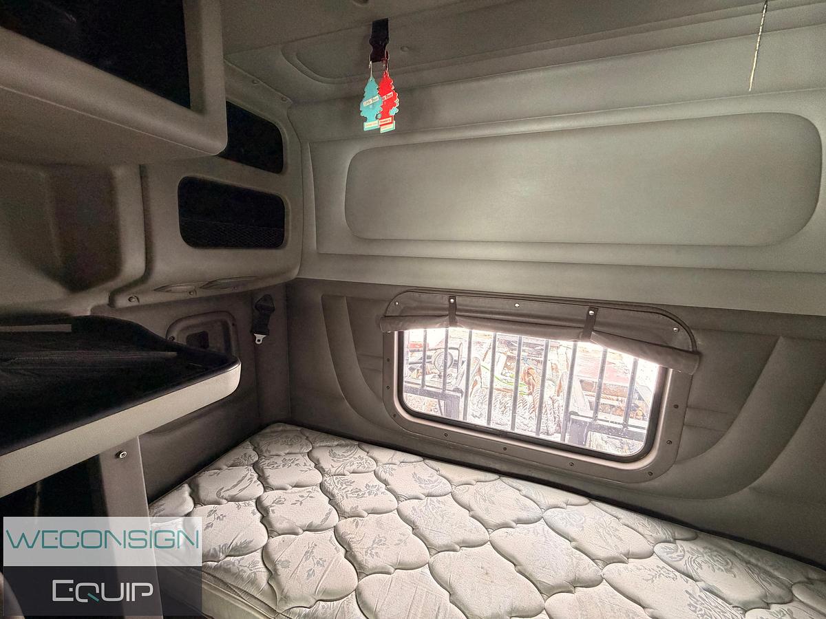 Used 2015 Peterbilt 367 Tri Drive Winch Truck