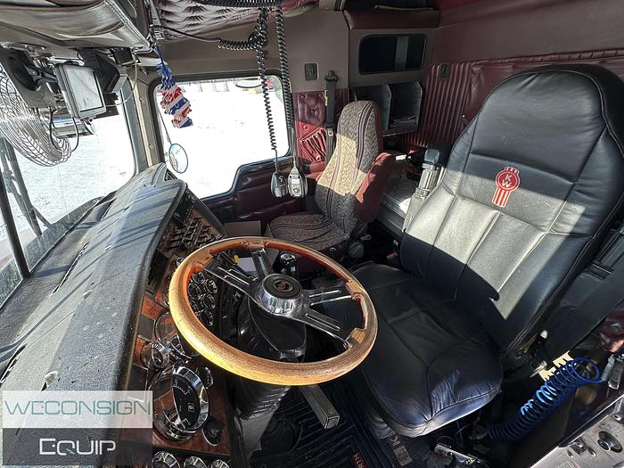 Used 2004 Kenworth T800 36Ton Knuckle Picker