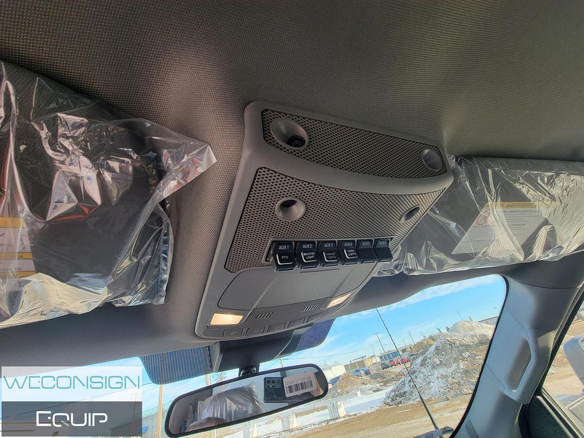 Used 2025 Ford F550 Lube Truck