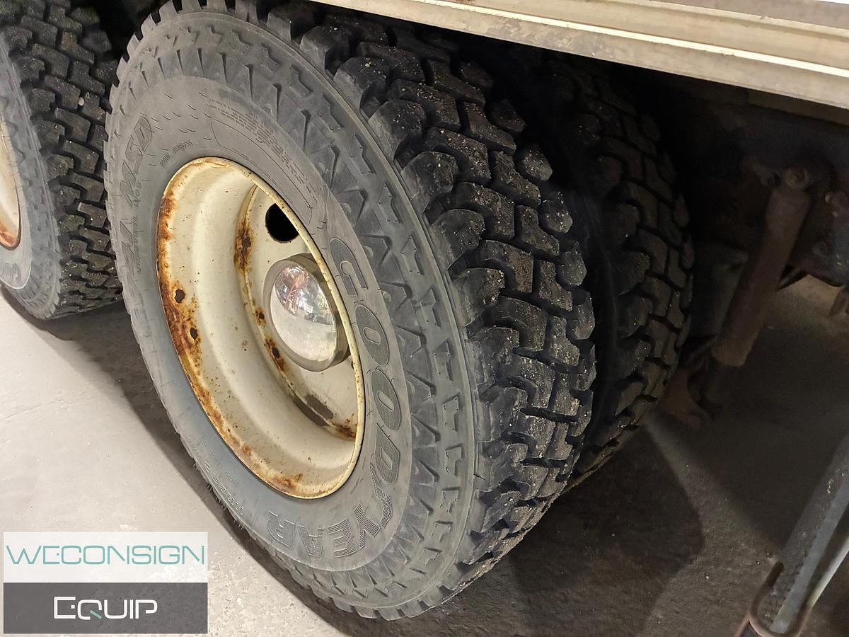 Used 2015 Kenworth T370 Van Truck