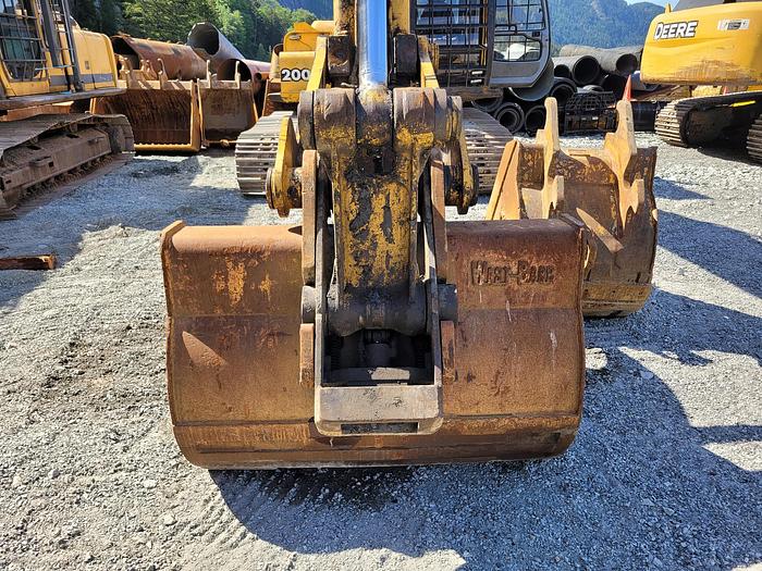 Used 1997 John Deere 200LC  Excavator