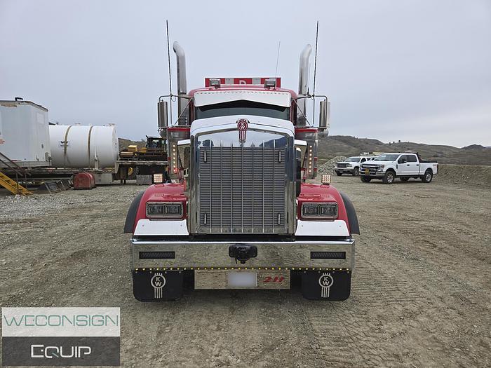 Used 2022 Kenworth W900L TA Heavy Spec Tractor