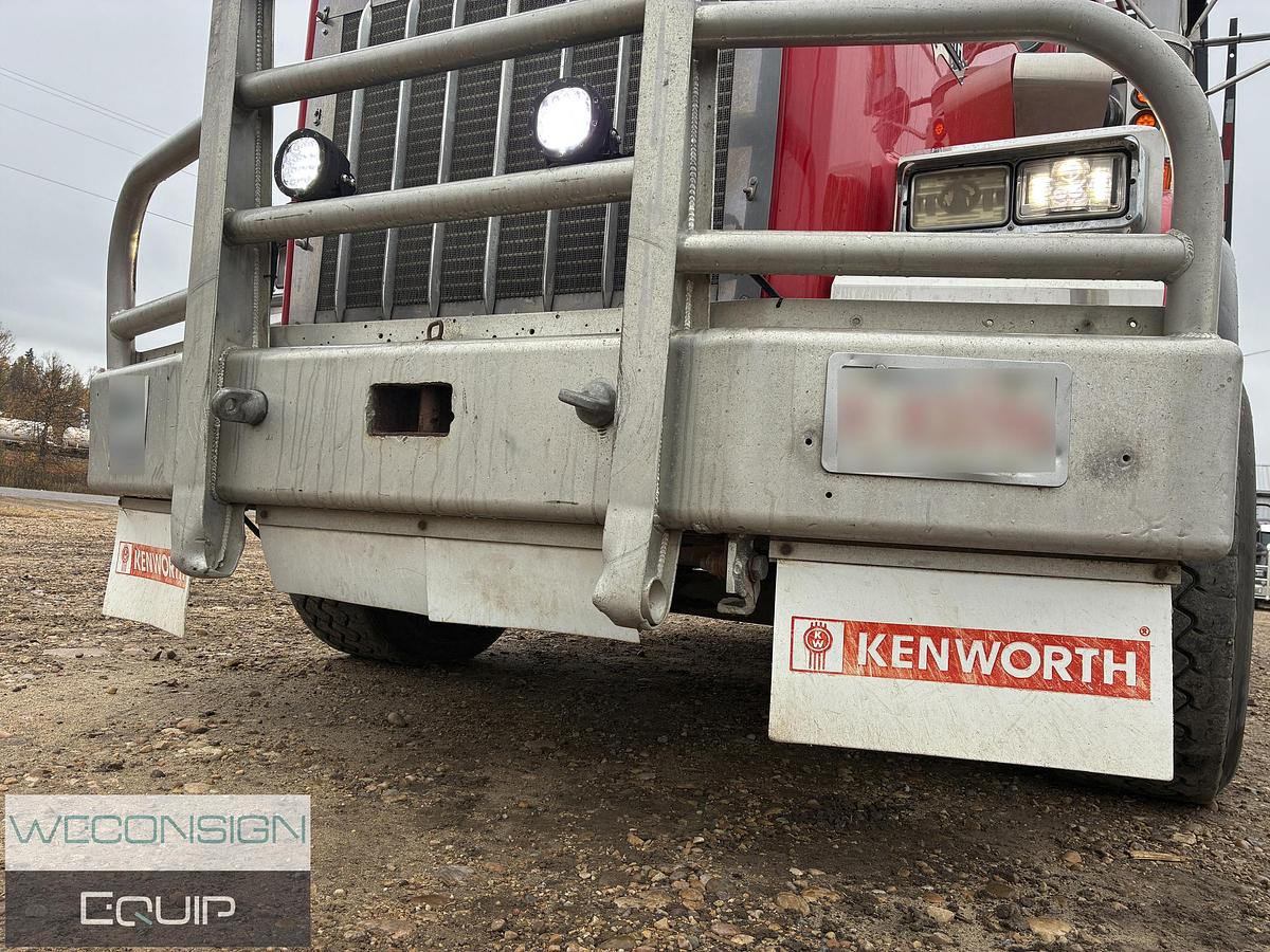 Used 2005 Kenworth T800 Heavy Haul Truck Tractor