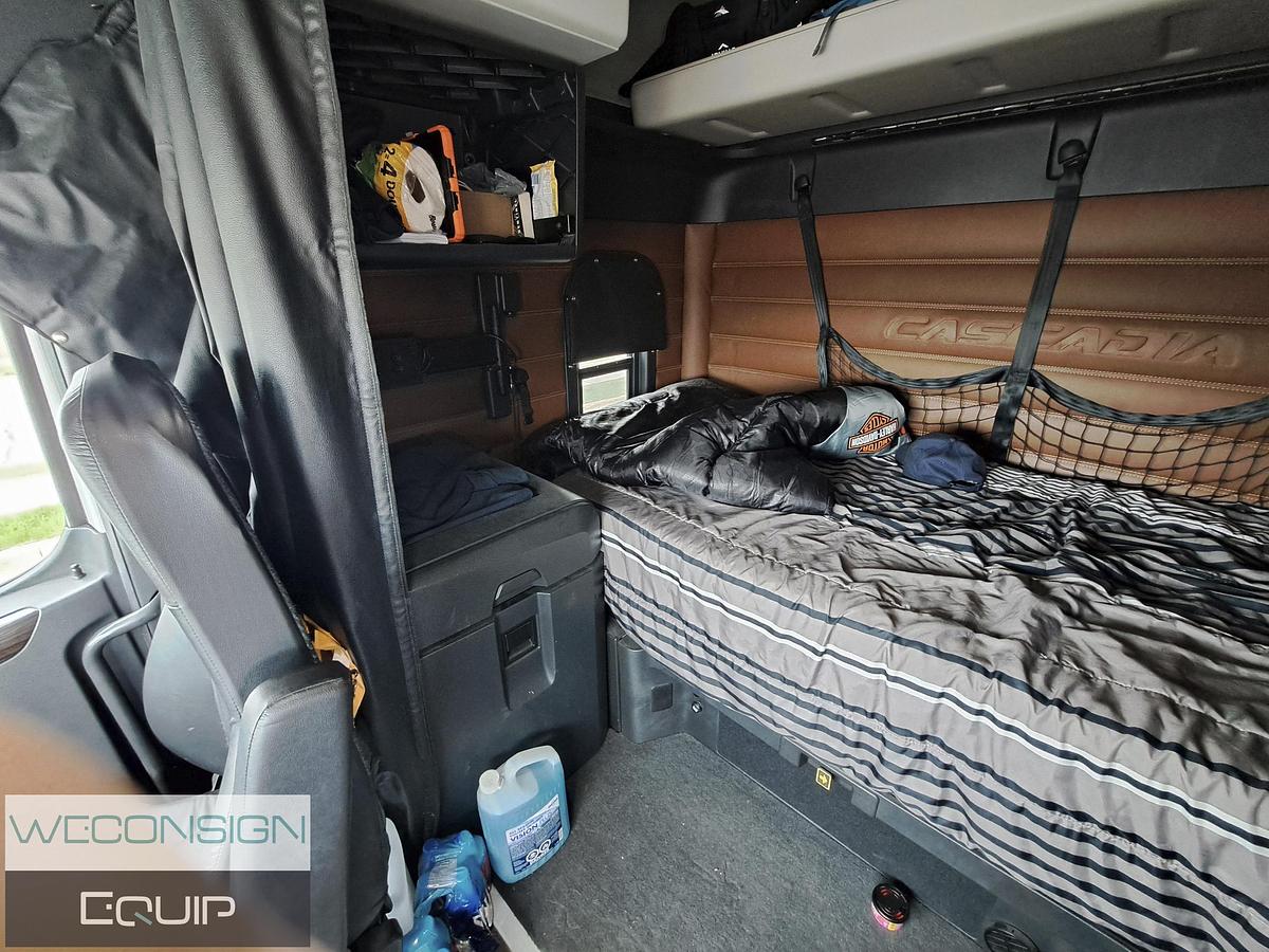 Used 2020 Freightliner Cascadia