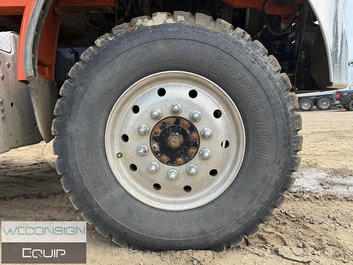 Used 2017 Peterbilt Single Axle Hydrovac